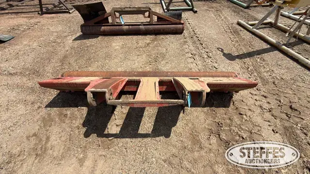 Truck tail roll