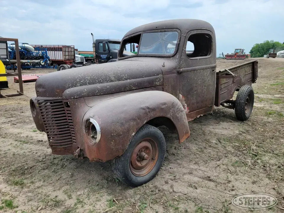 1942 IH Half Ton Pickup