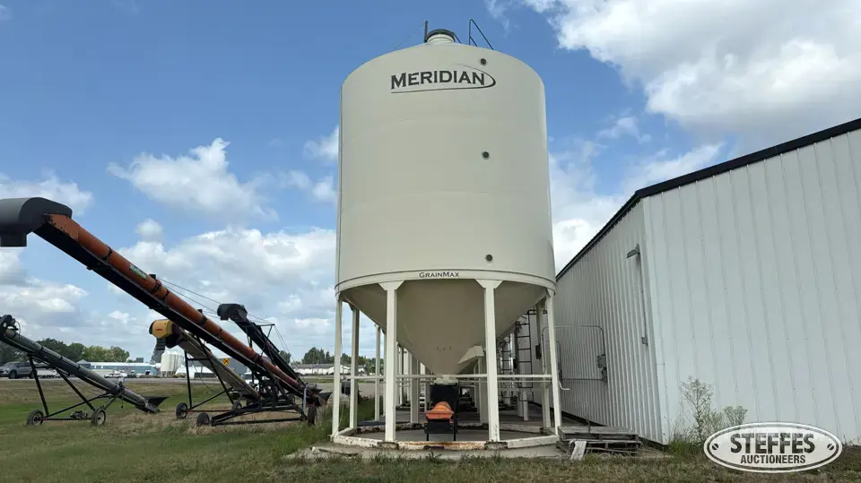 Meridian MGM3000 Hopper Bin