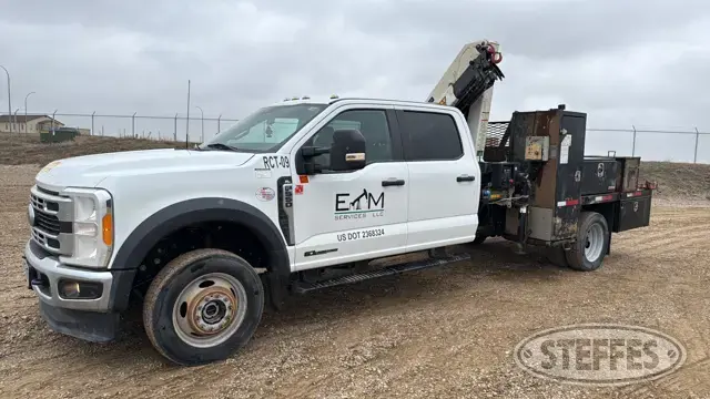 2023 Ford F-550 XL