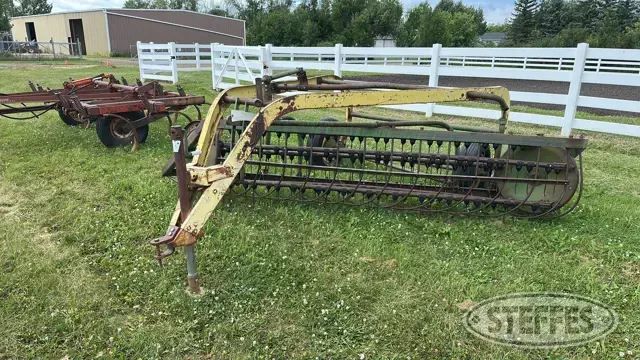 John Deere 896A