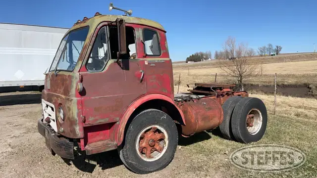 1959 International CO195A