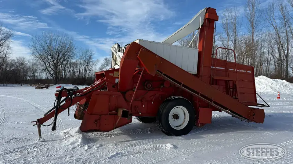 Lilliston Hi-Cap 6200 Edible Bean Combine