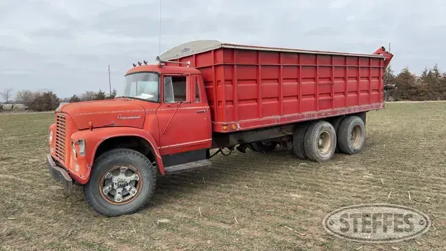 1967 International 1700-1