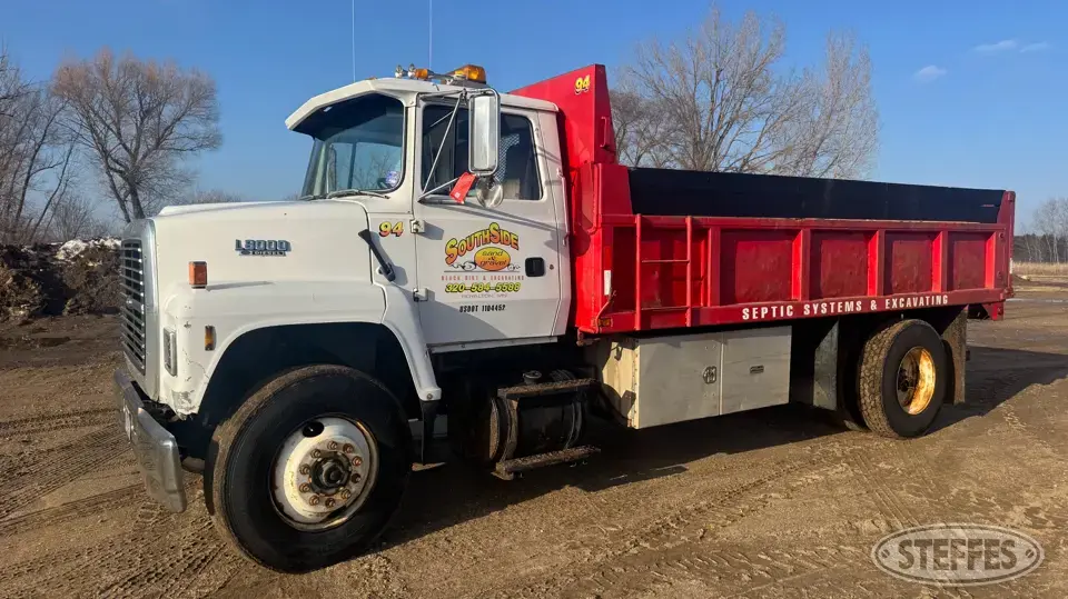 1994 Ford L8000 Dump Truck