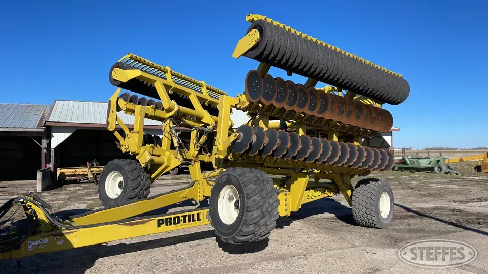 2015 Degelman Pro-Till 40 Vertical Tillage