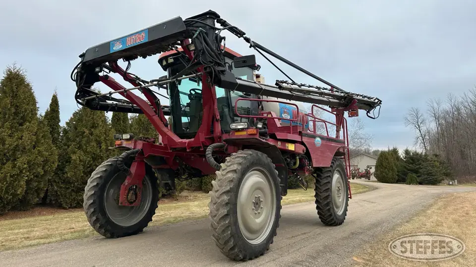 Miller Nitro 2200HT Self-Propelled Sprayer