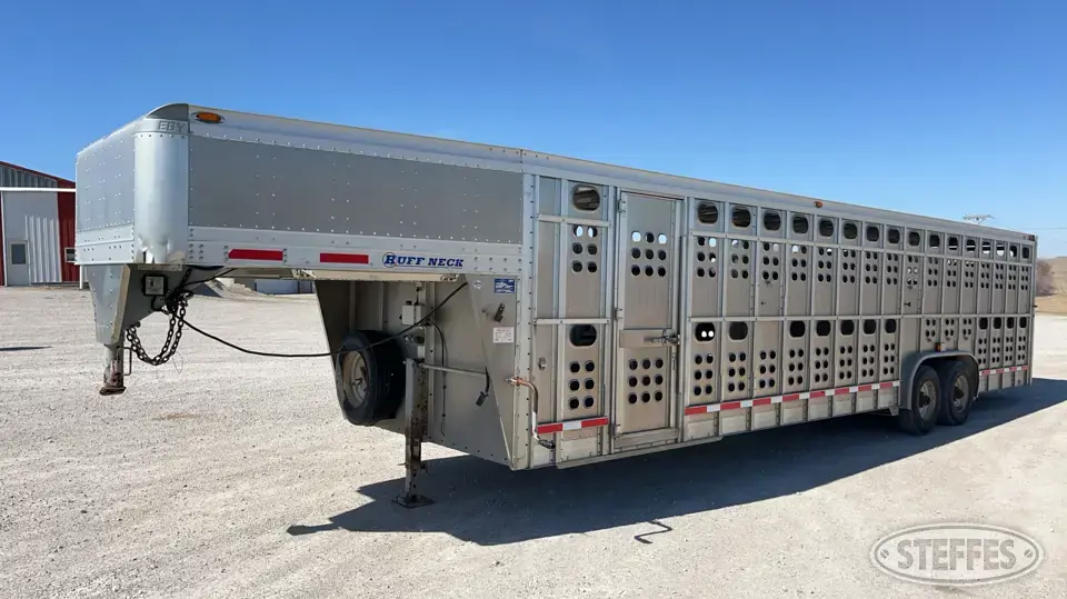 2011 Eby Ruff Neck Gooseneck Livestock Trailer