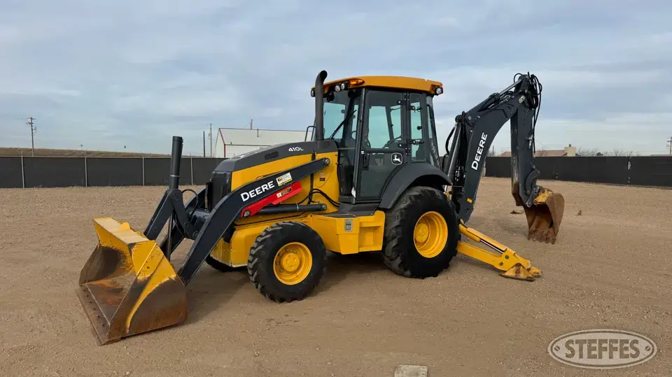 2021 Deere 410L Loader Backhoe