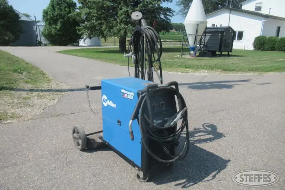 Millermatic 252 Welding