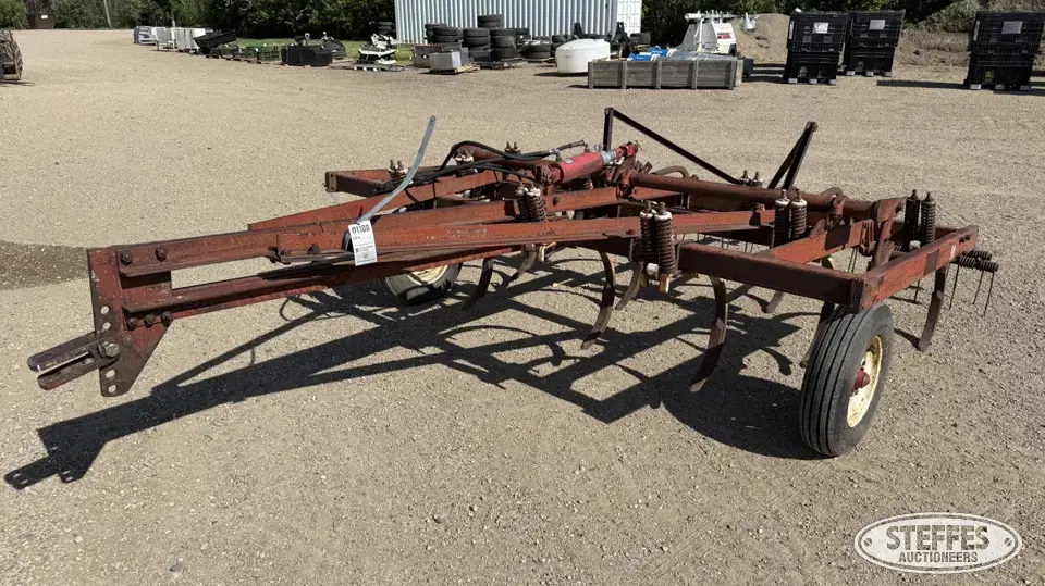 International 55 Chisel Plow