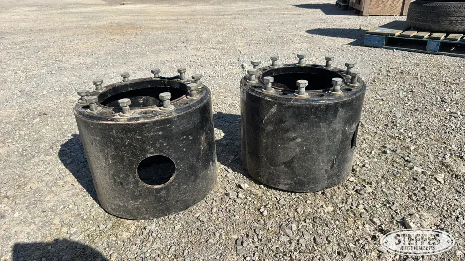 (2) wheel spacers Tractor Part