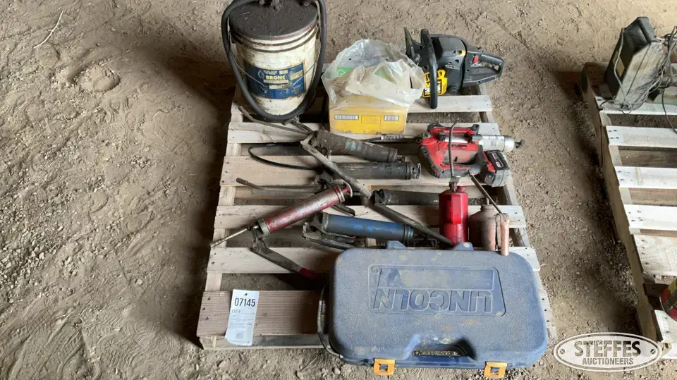 Grease guns General Tools and Shop Supply