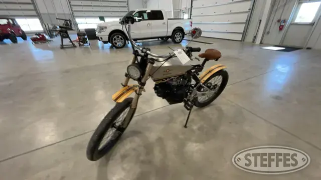 2016 APT Motoped