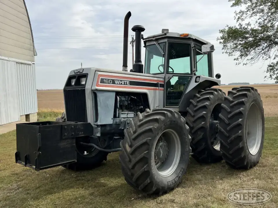 1987 White 160 MFWD Tractor
