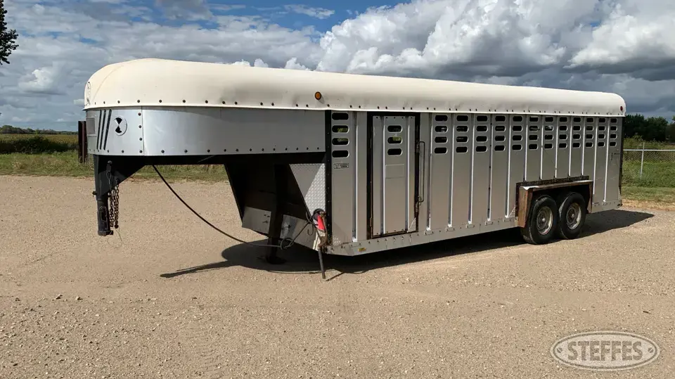 1987 Kiefer Built Stockmaster Gooseneck Livestock Trailer