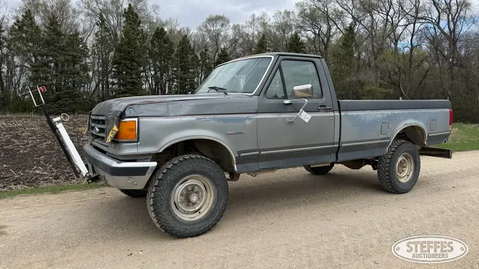 1989 Ford F-250 Lariat XLT 3 Quarter Ton Pickup