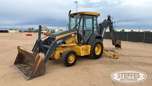 2012 Deere 310J