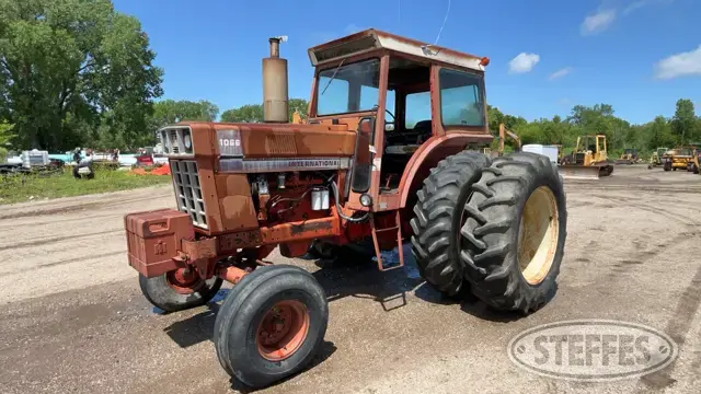 1975 International 1066