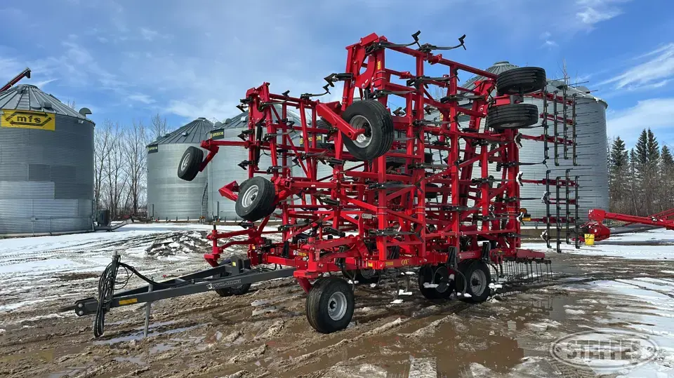 2023 Wil-Rich QX2 Field Cultivator