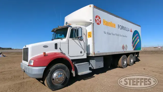 1997 Peterbilt 330