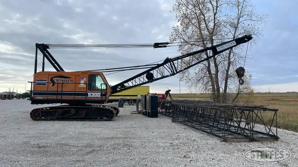 1983 American 5300 Lattice Crane