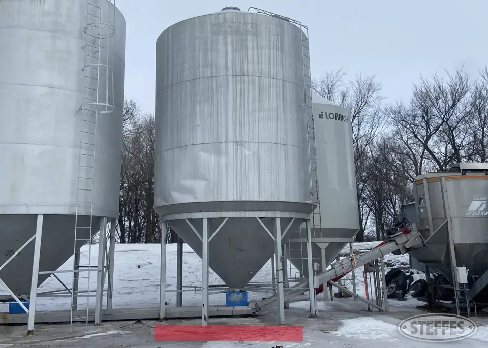 Lorrich hopper bin