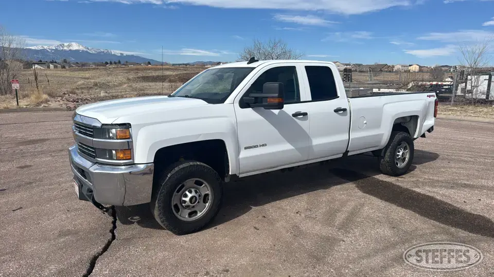 2016 Chevrolet Silverado 2500 HD 3 Quarter Ton Pickup
