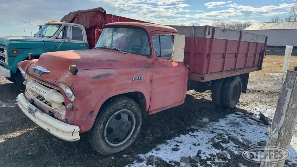 1955 Chevrolet 6400 Dump Truck