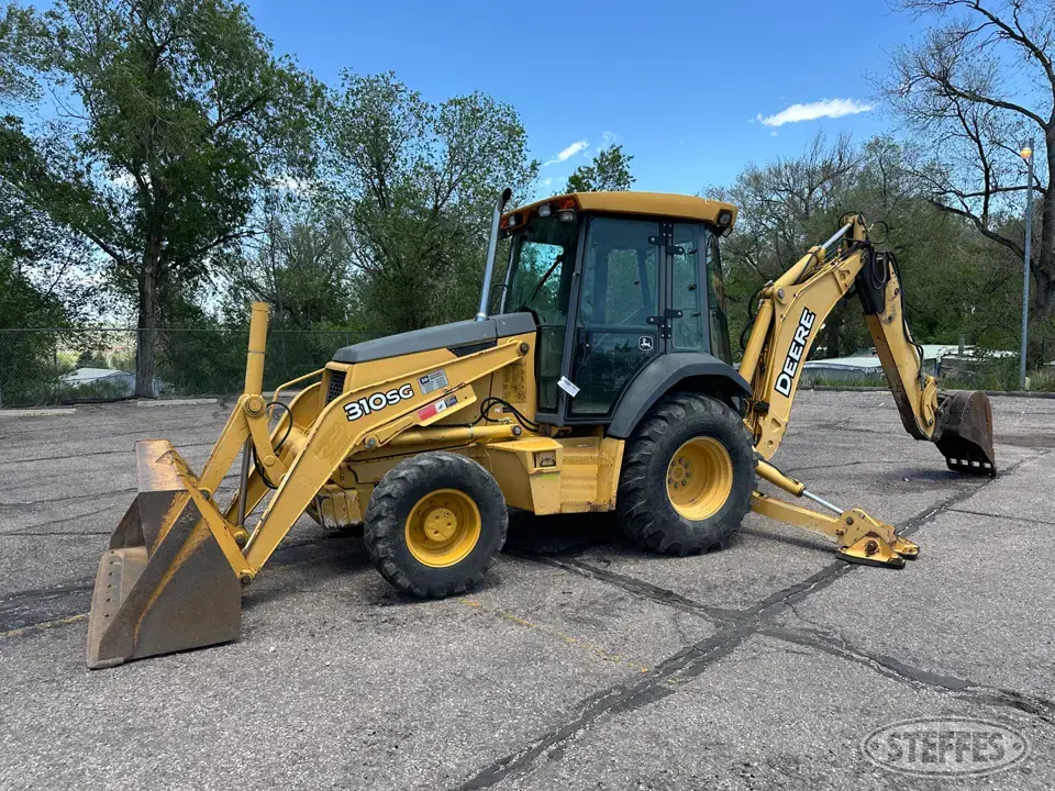 2006 Deere 310SG Loader Backhoe