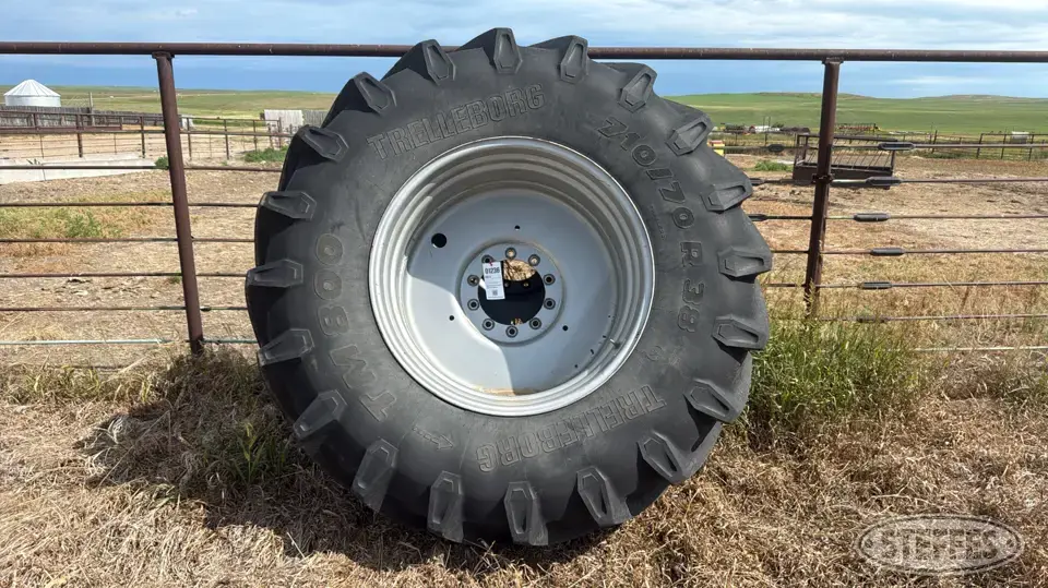 (4) Trelleborg TM800 710/70R38 tires Tractor-Implement Tire