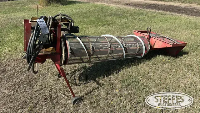 Feterl rotary grain screener