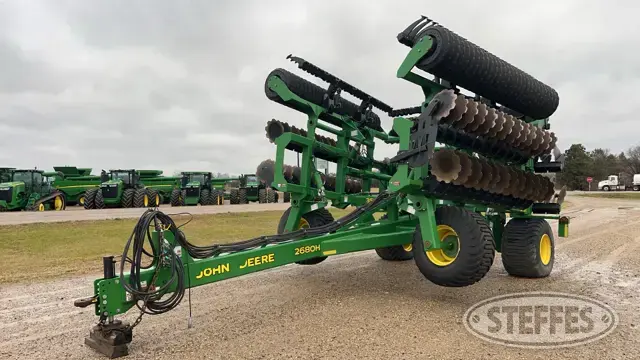 2019 John Deere 2680H