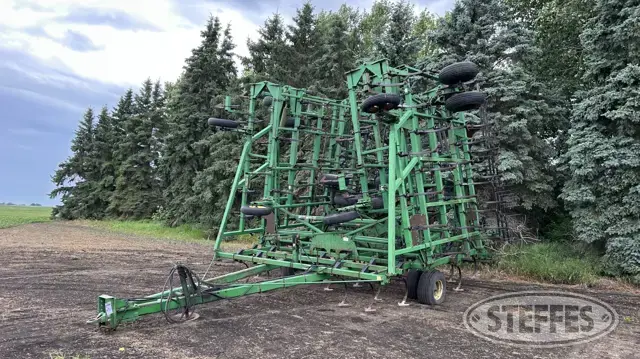 John Deere 985