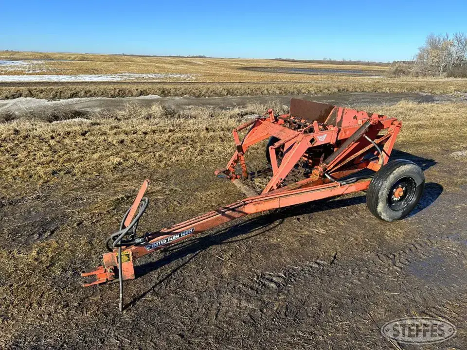 United Farm Tool 480 Rock Picker