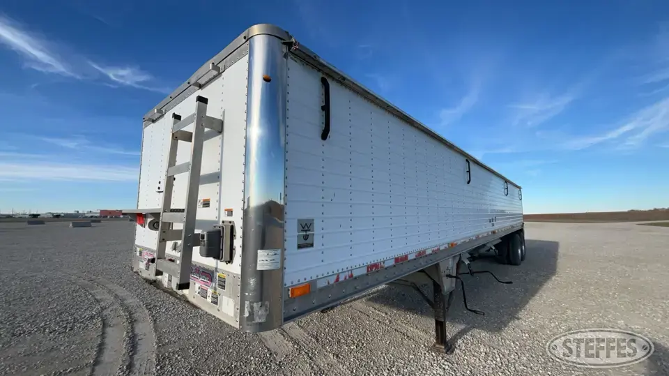 2009 Wilson Hopper Bottom Trailer