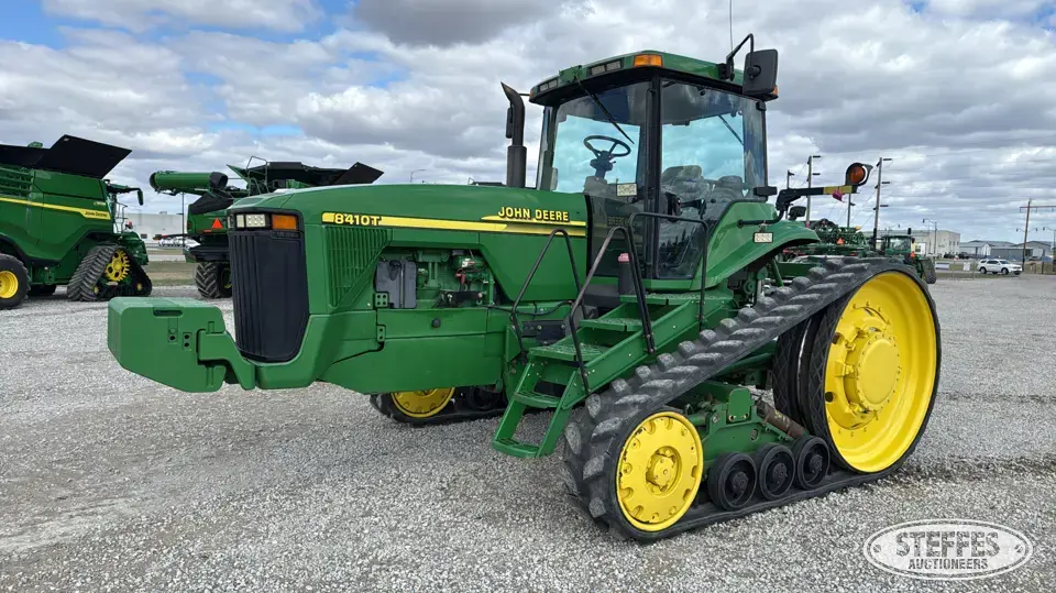 2000 John Deere 8410T Track Tractor