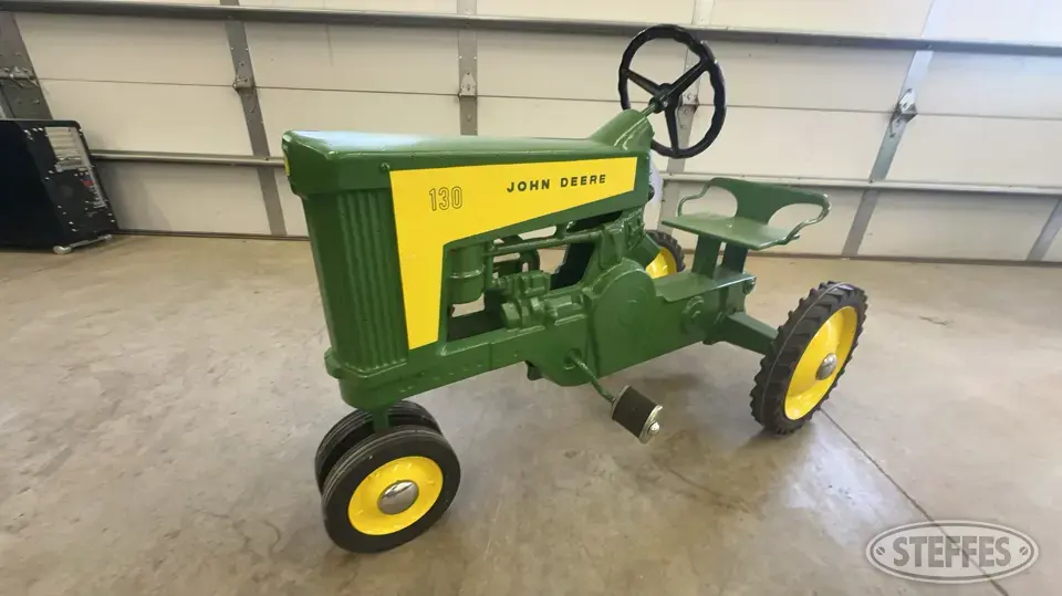 John Deere 130 Personal Property