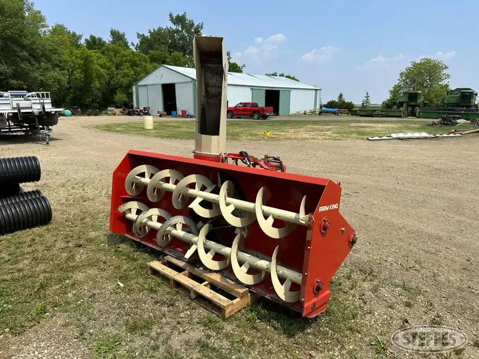 Farm King 960 3 Pt. Snowblower