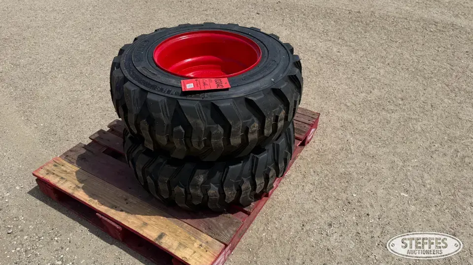 (2) Beaver 12-16.5 skid steer tires Tractor-Implement Tire