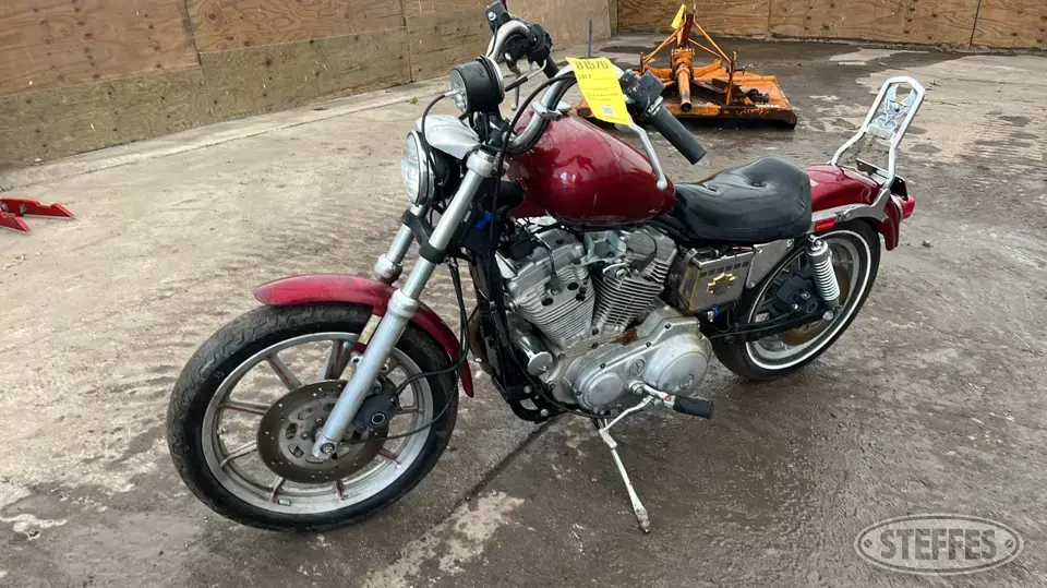 1989 Harley Davidson XLH 883 Sportster Motorcycles and Scooter