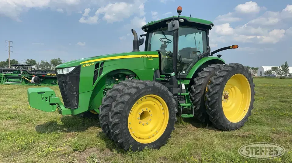 2014 John Deere 8320R MFWD Tractor