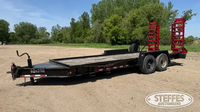 2006 Towmaster T-14DD