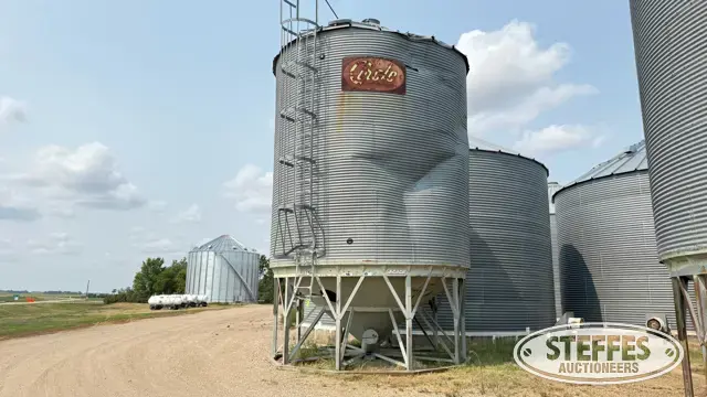 Micada hopper bin