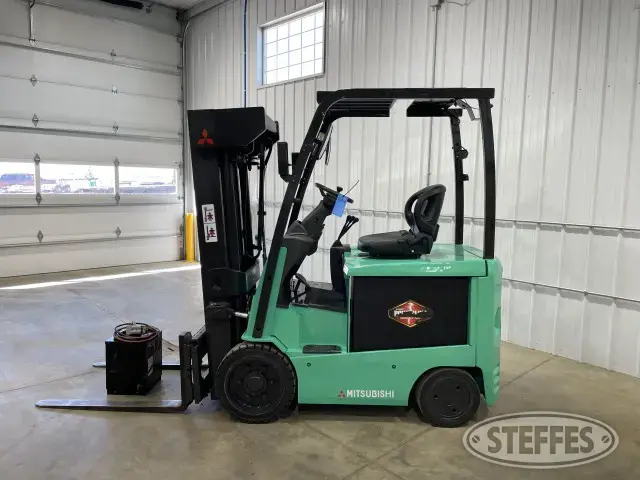 2016 Mitsubishi FBC25N2