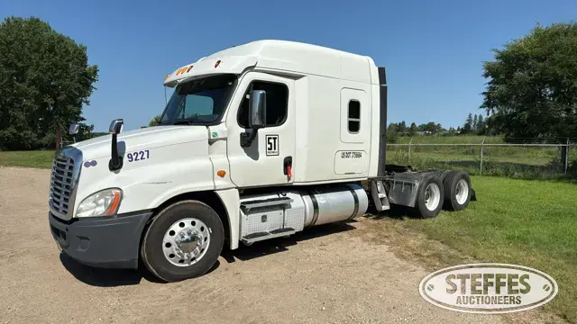 2014 Freightliner Cascadia 125