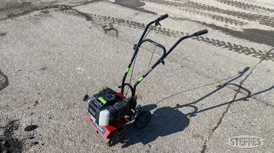 Earthquake MC43 Rotary Tiller
