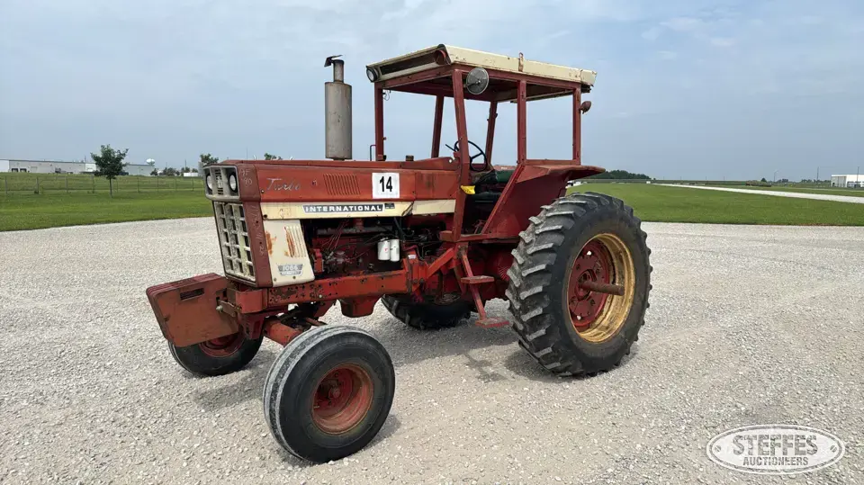 1974 International 1466 2WD Tractor