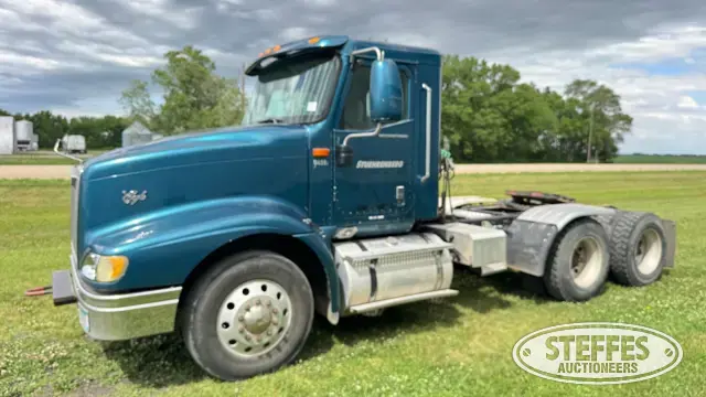 2005 International 9400i