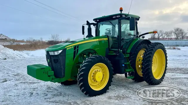 2019 John Deere 8320R